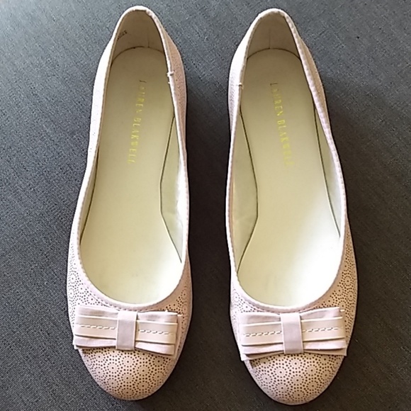 Lauren Blakwell Shoes - Lauren Blackwell pastel pink flats Size 8
